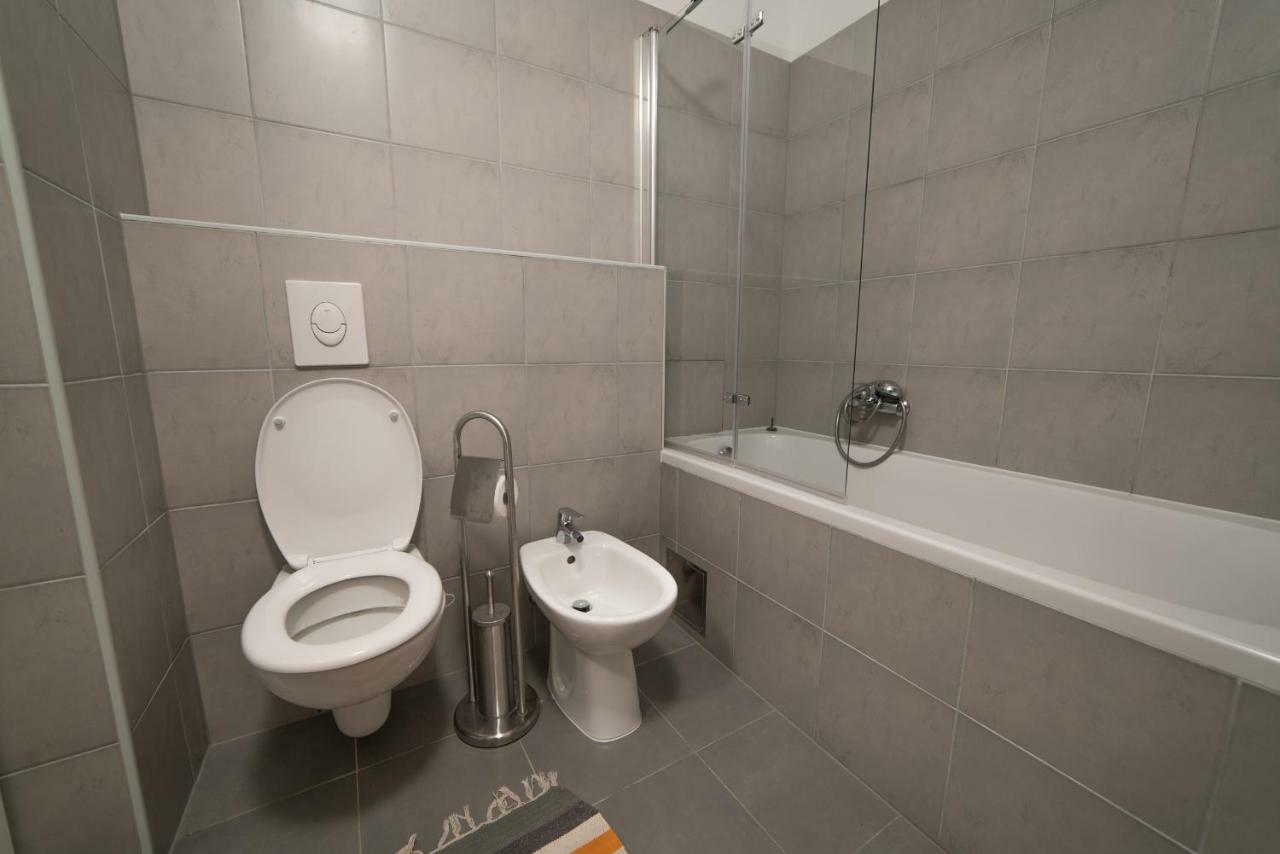 Apartament Apartman Urban & 4 Zagrzeb Zewnętrze zdjęcie